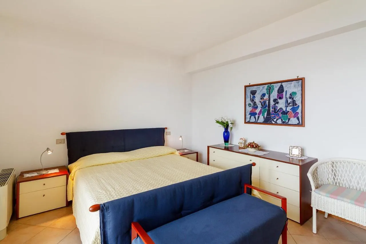 Fontana Vecchia Seaview Apartment Taormina Italy
